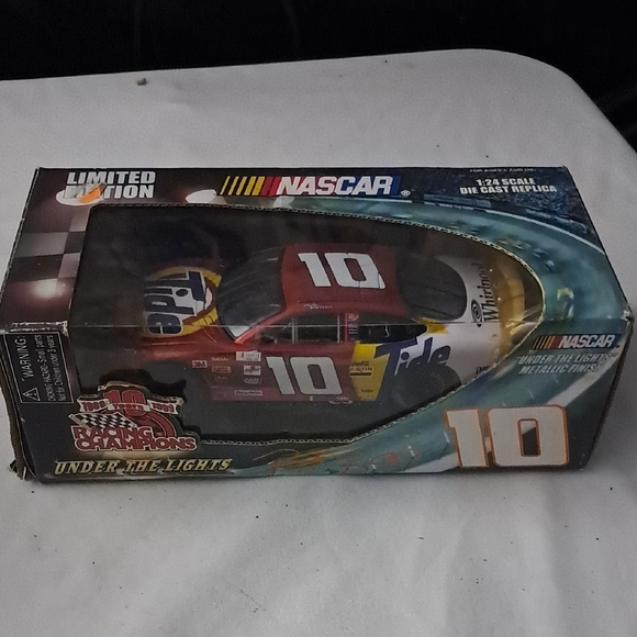 Ricky Rudd Tide Nascar Diecast Model Car - Picture 1 of 1